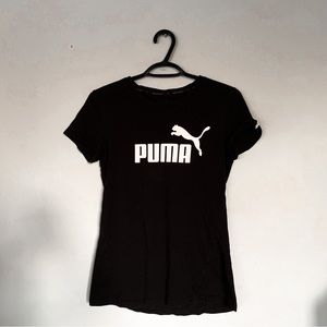 Puma • Classic Logo Tee